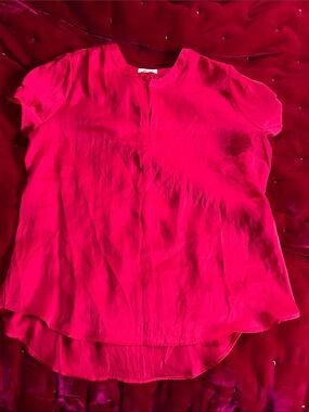 Pleione Hot Pink Short-Sleeve Split-Neck Blouse